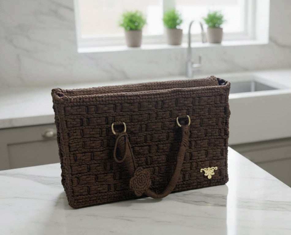 Veriaza Atelier Custom Crochet Tote Bag